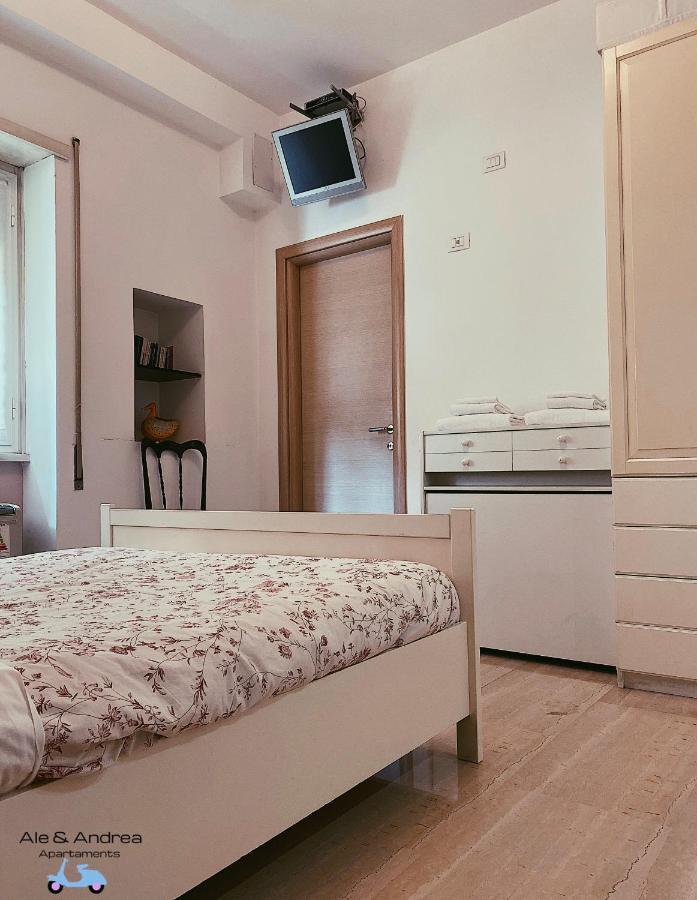 Ale&Andrea Apartments Blu & Lilla Rome Buitenkant foto